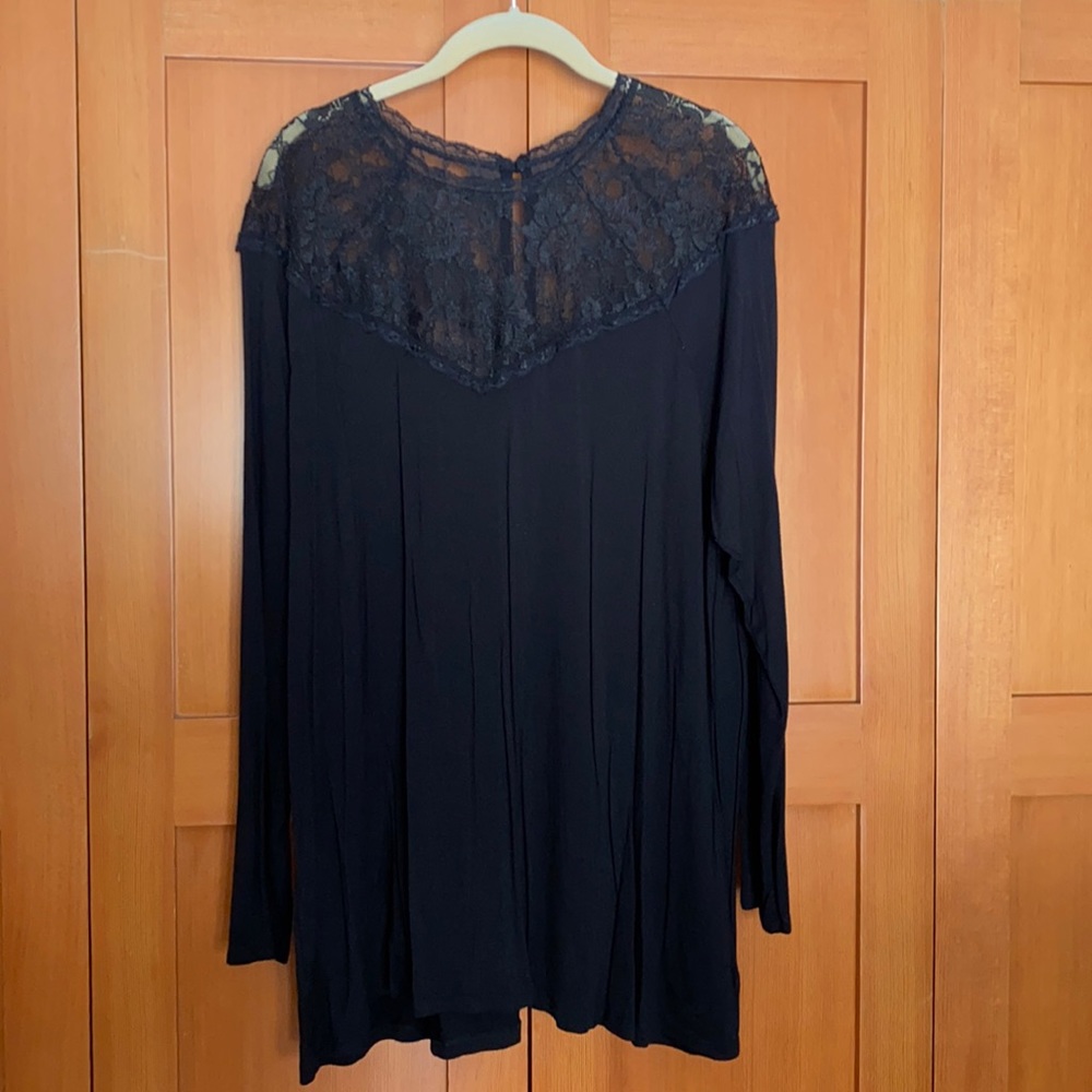 Long sleeve top